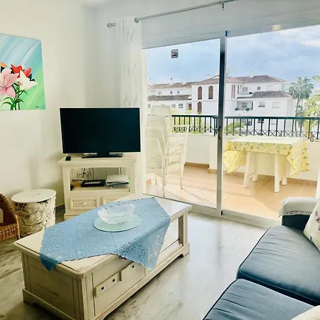 Lovely Apartment, Grancalahonda By Holidays2rent *